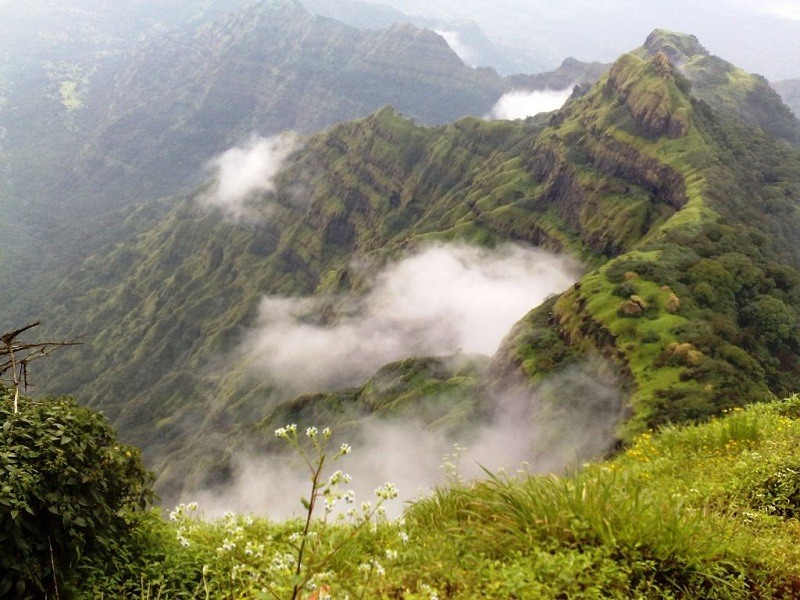 mahabaleshwar tour package for couple from pune